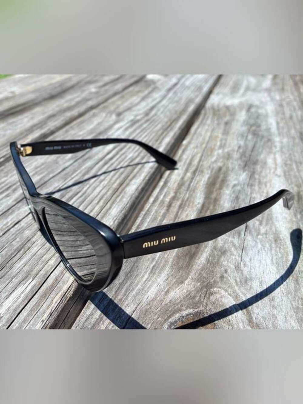 Miu Miu Black SMU 01V Cat-Eye Sunglasses - fair Condition